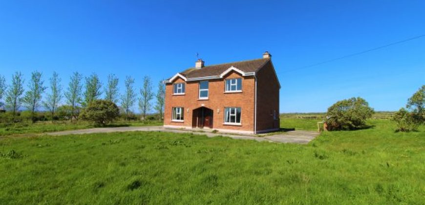 The Red Brick House, Dromtacker, Tralee, Co. Kerry €275,000 **SALE AGREED**